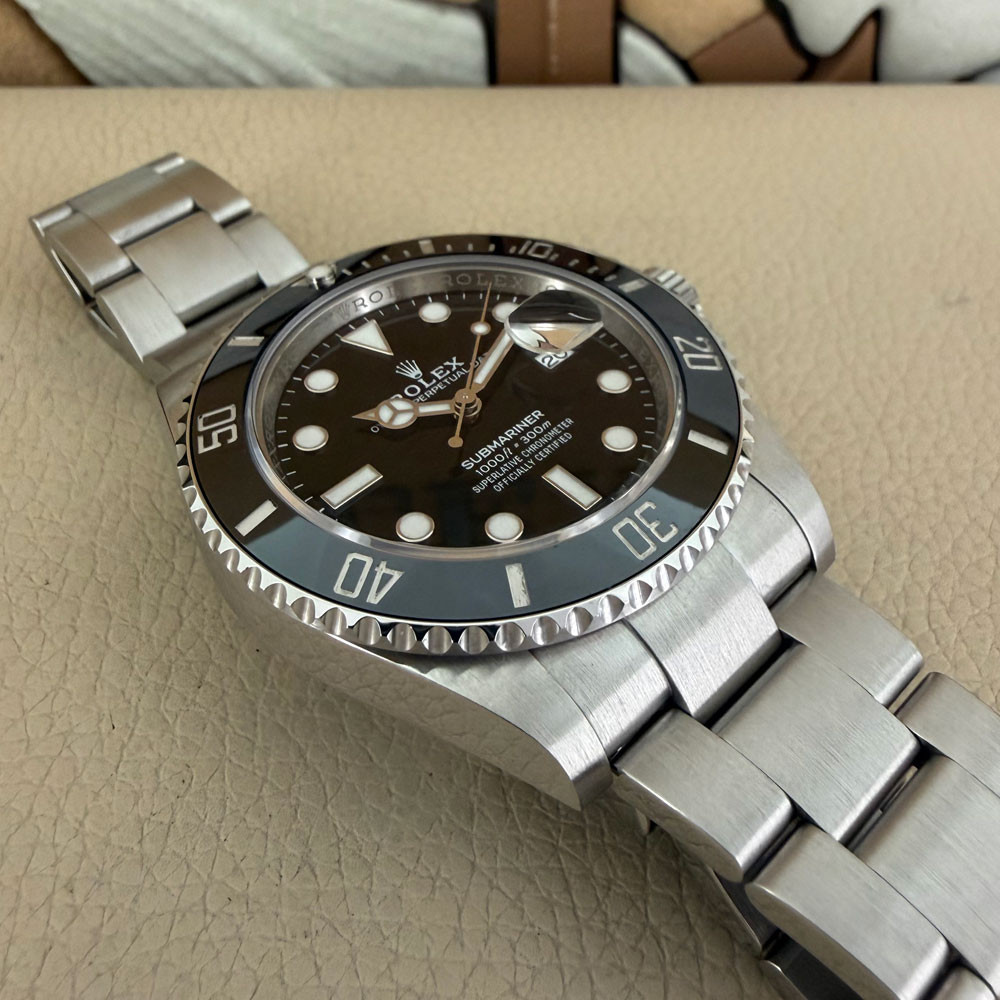 Rolex Submariner 126610LN 13
