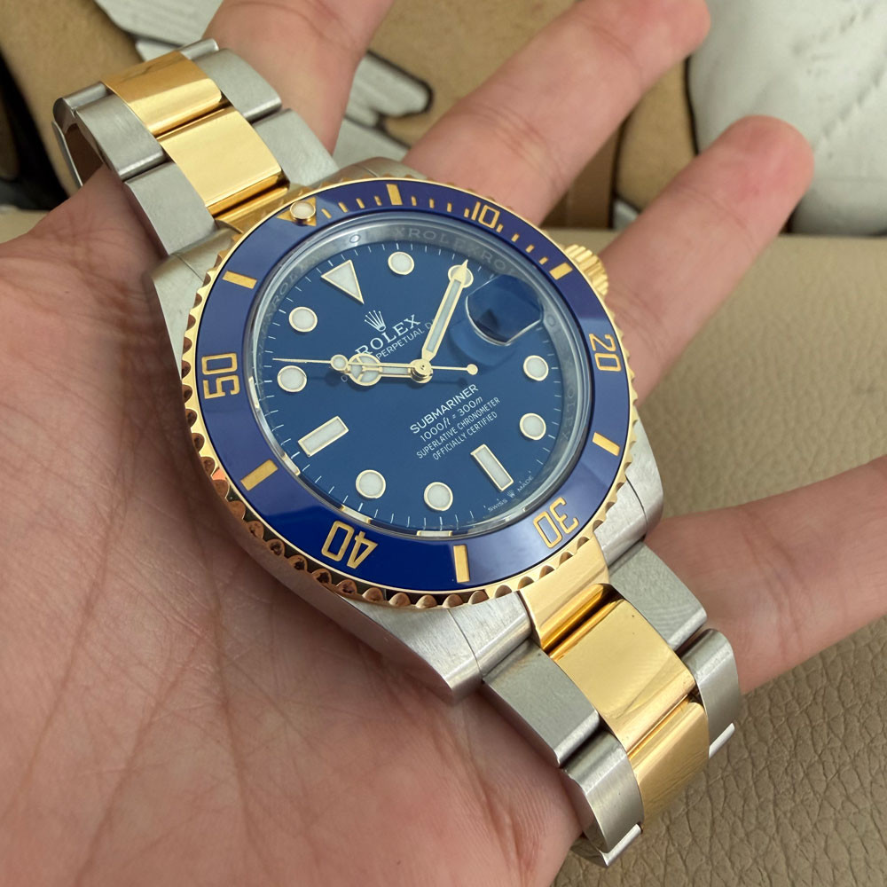 Rolex Submariner Date 126613LB 10