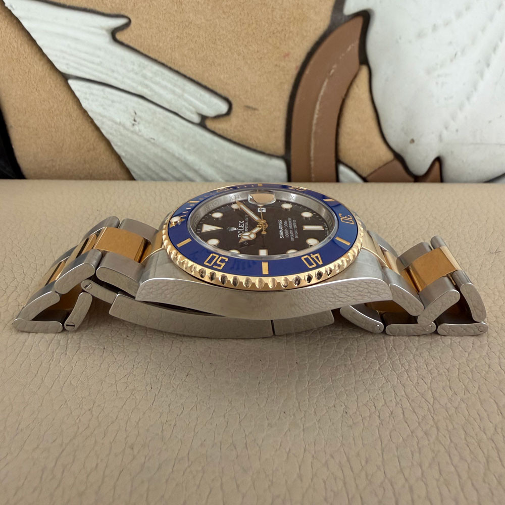 Rolex Submariner Date 126613LB 12