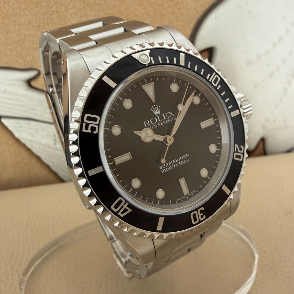 Rolex Submariner 14060M 2