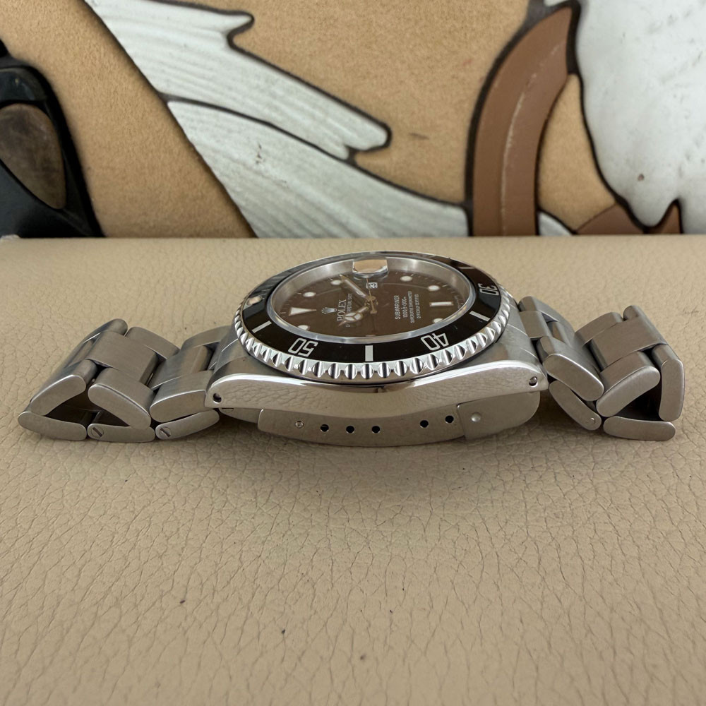 Rolex Submariner 16610 11