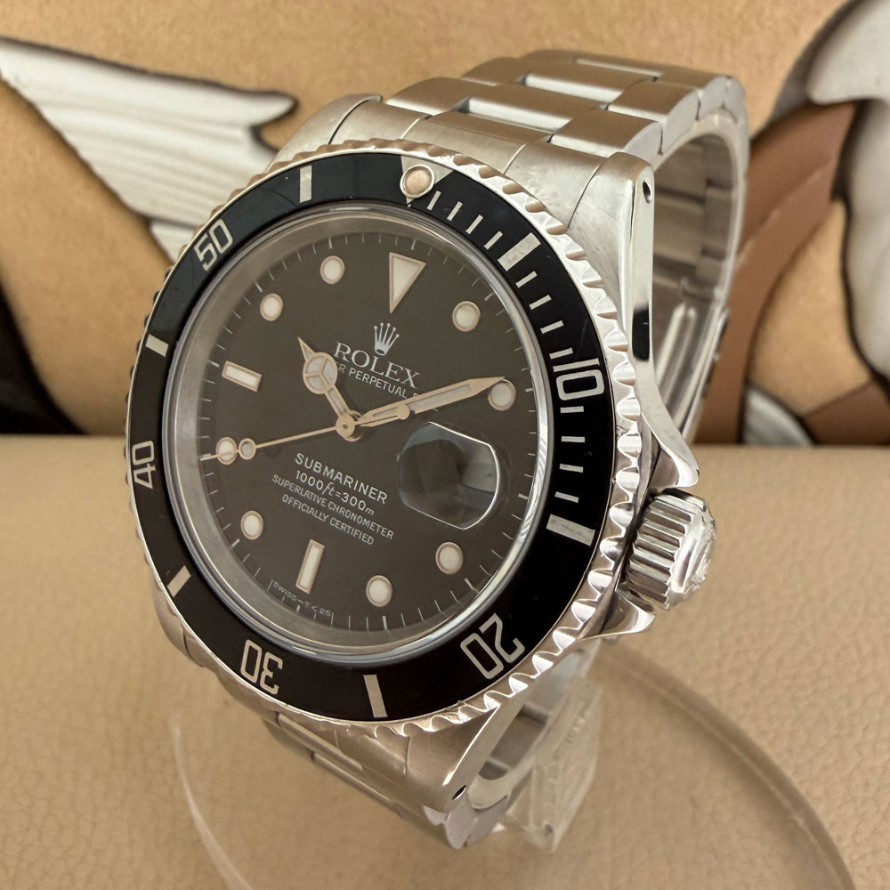 Rolex Submariner 16610 1
