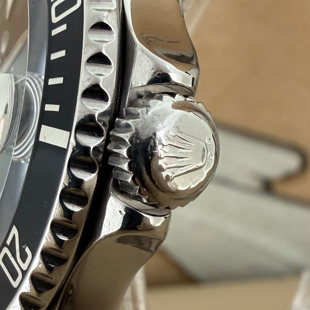 Rolex Submariner 16610 4