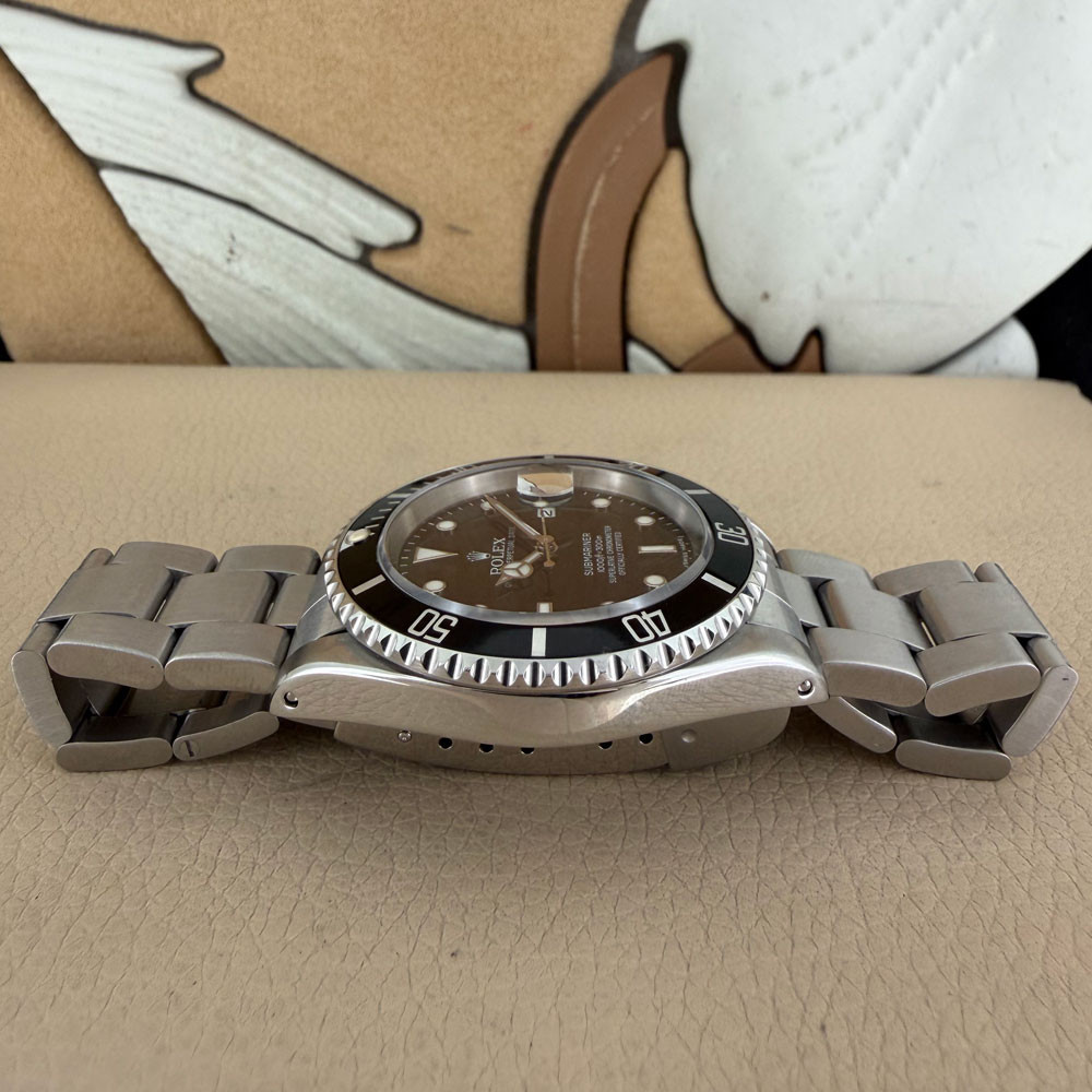 Rolex Submariner 16610 12