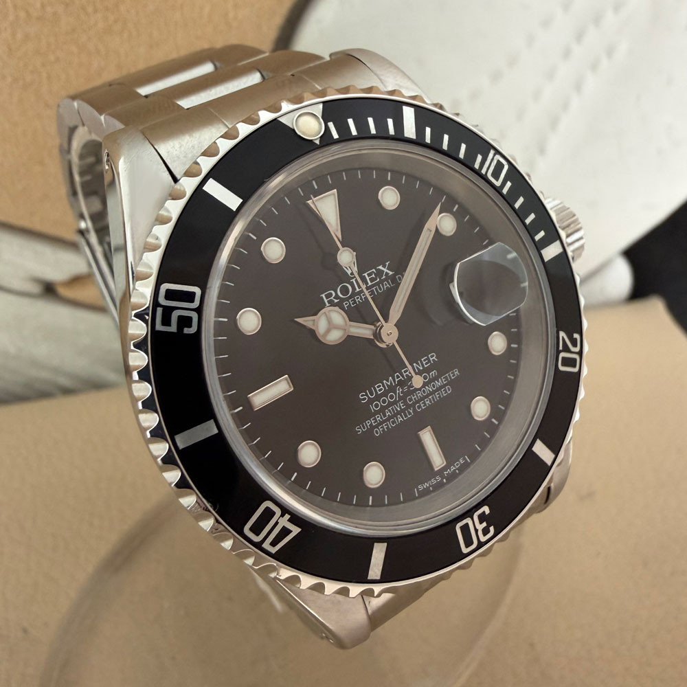 Rolex Submariner 16610 3