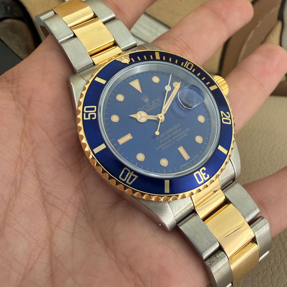 Rolex Submariner Purple Dial 16613 10