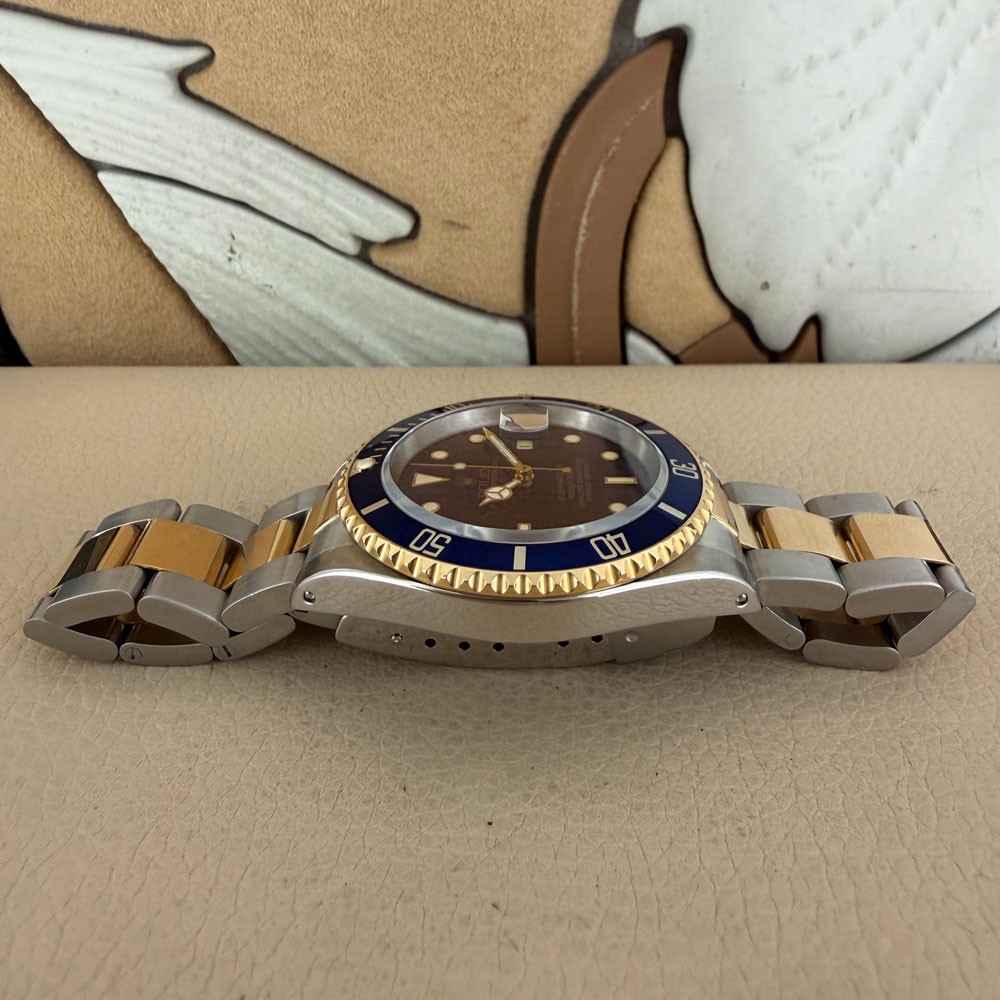 Rolex Submariner Purple Dial 16613 12