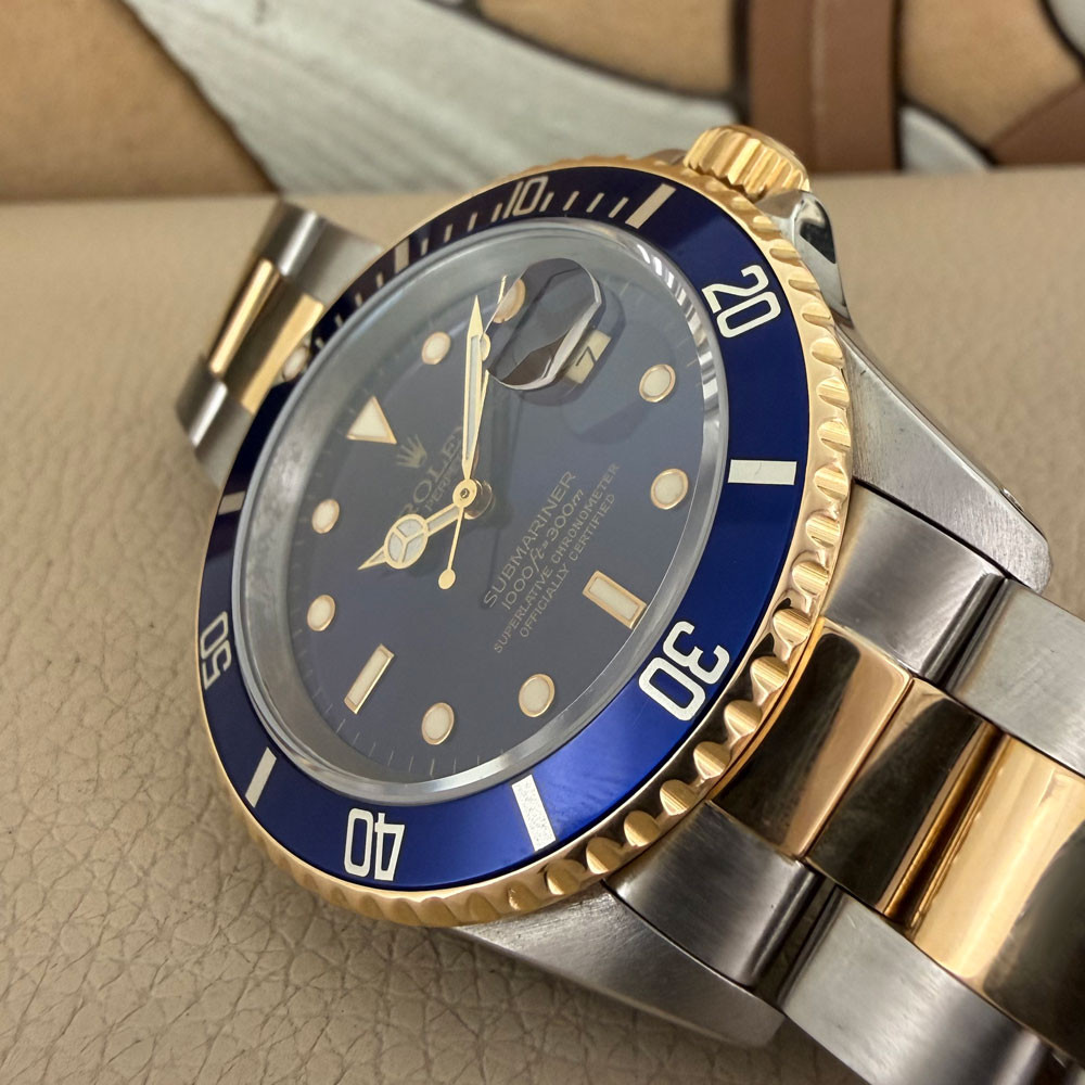 Rolex Submariner Purple Dial 16613 13
