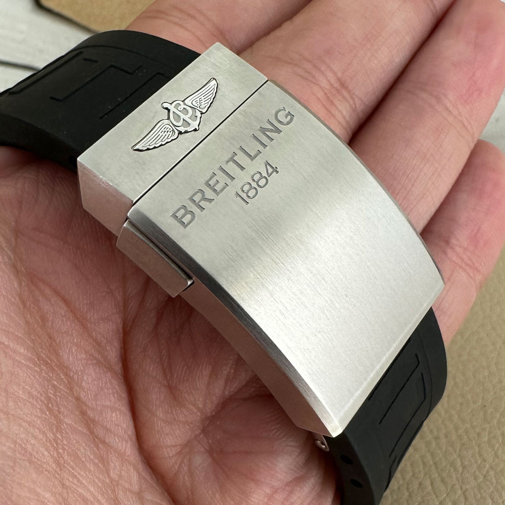 Breitling Superocean 46 Black Steel M17368D71I1S1 9