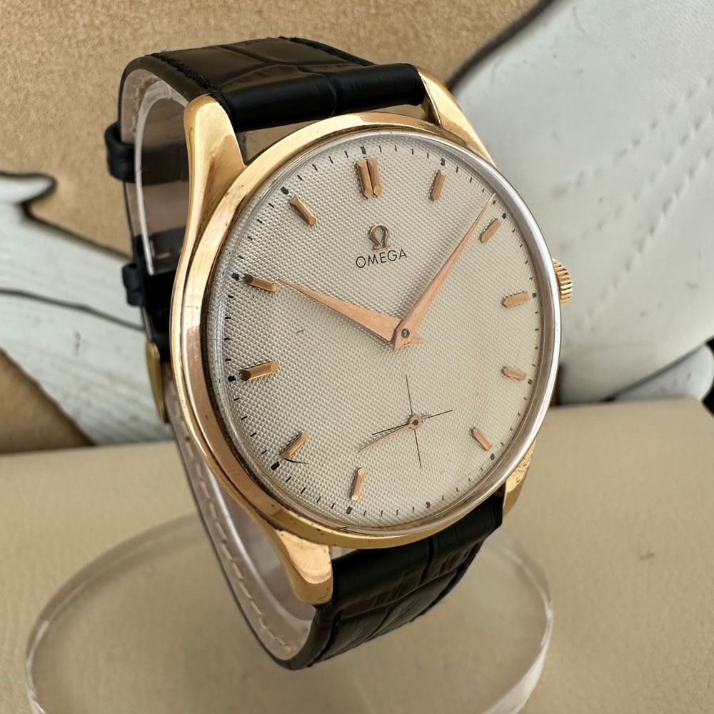 Omega Vintage Oversize 2620 3