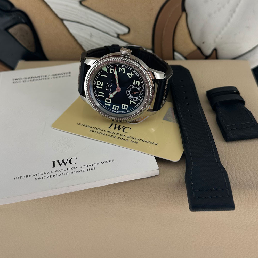 IWC Vintage Pilot IW325401
