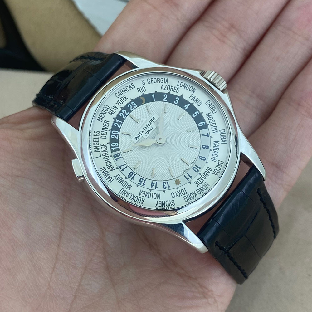 Patek Philippe World Time 5110G 7