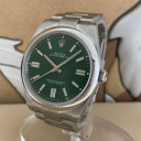 Rolex Oyster Perpetual 41 Green 124300 2