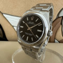 Rolex Oyster Perpetual Black 124200 2