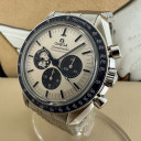 Omega Speedmaster Silver Snoopy Award 31032425002001 4