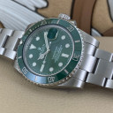 Rolex Submariner Hulk 116610LV 14